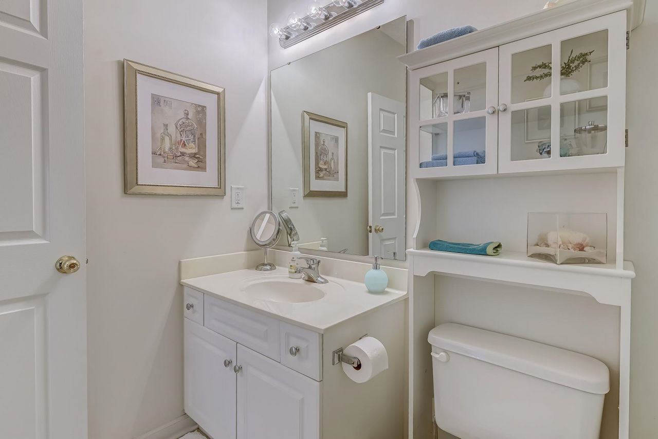 601 Hillside Dr. Photo 17