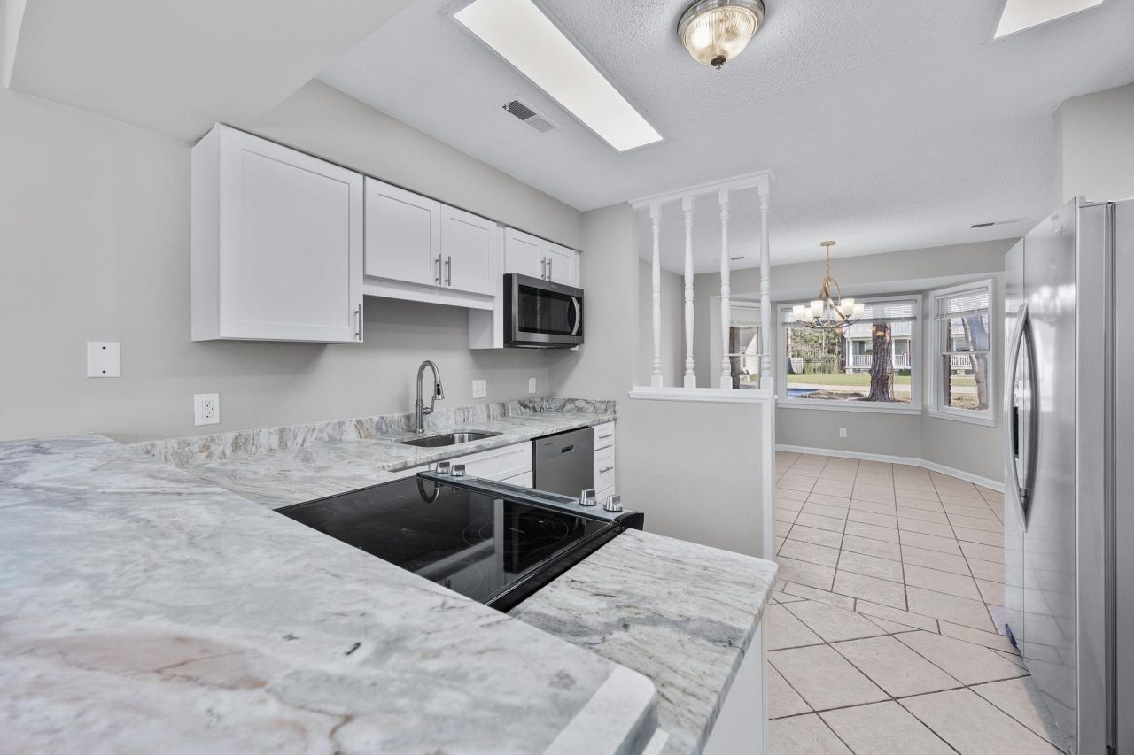 522 Plantation Dr. Photo 11