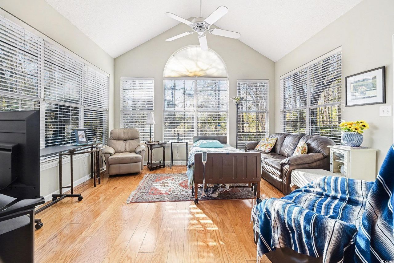 1650 Sedgefield Dr. Photo 17