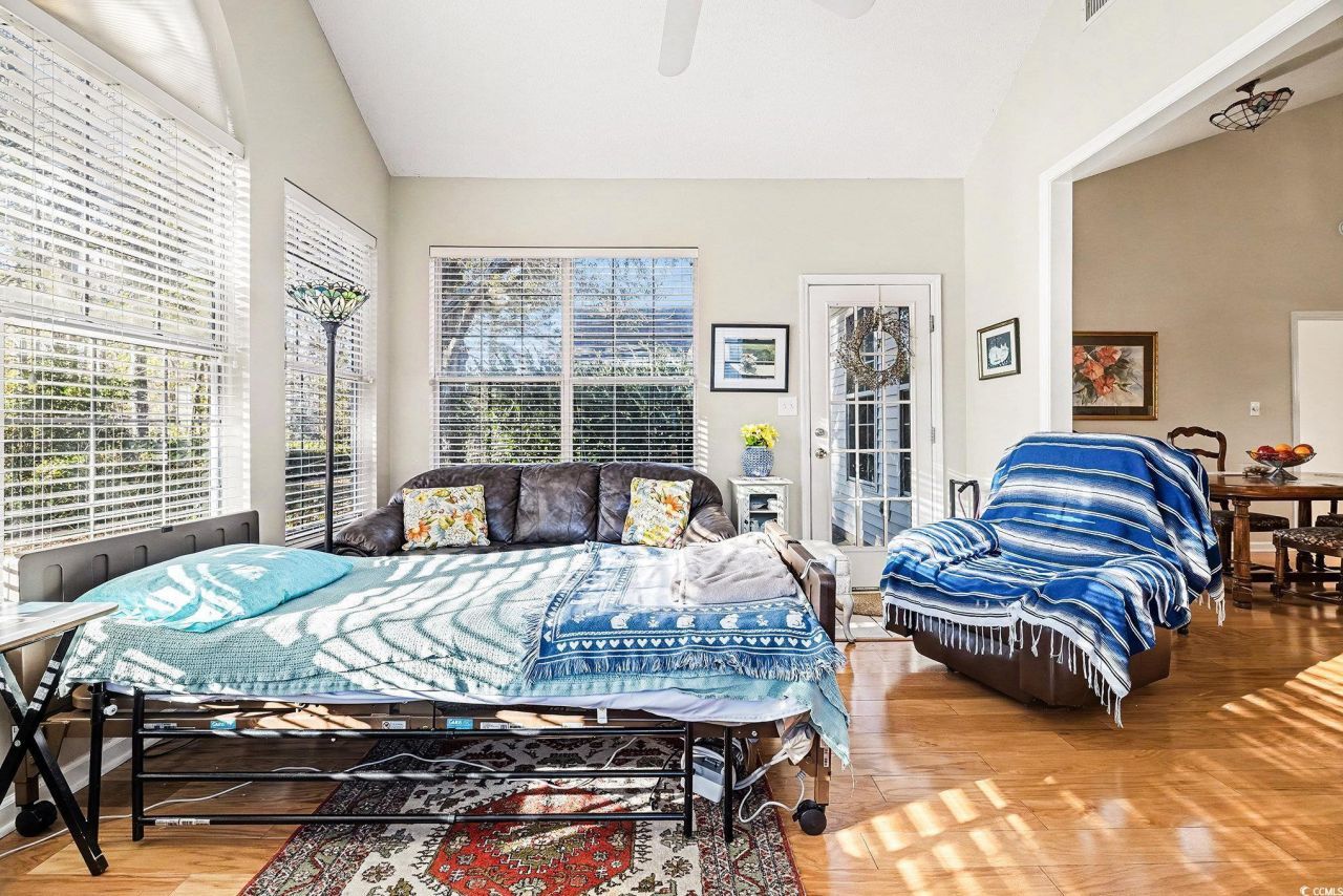 1650 Sedgefield Dr. Photo 19