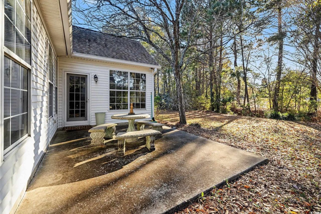 1650 Sedgefield Dr. Photo 28