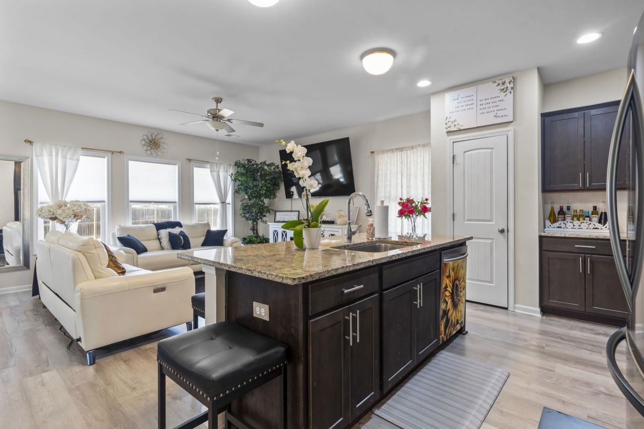 232 Red Maple Loop Photo 16