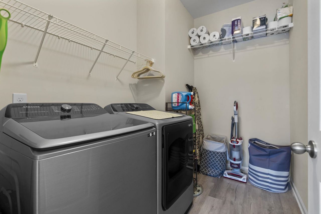 232 Red Maple Loop Photo 31