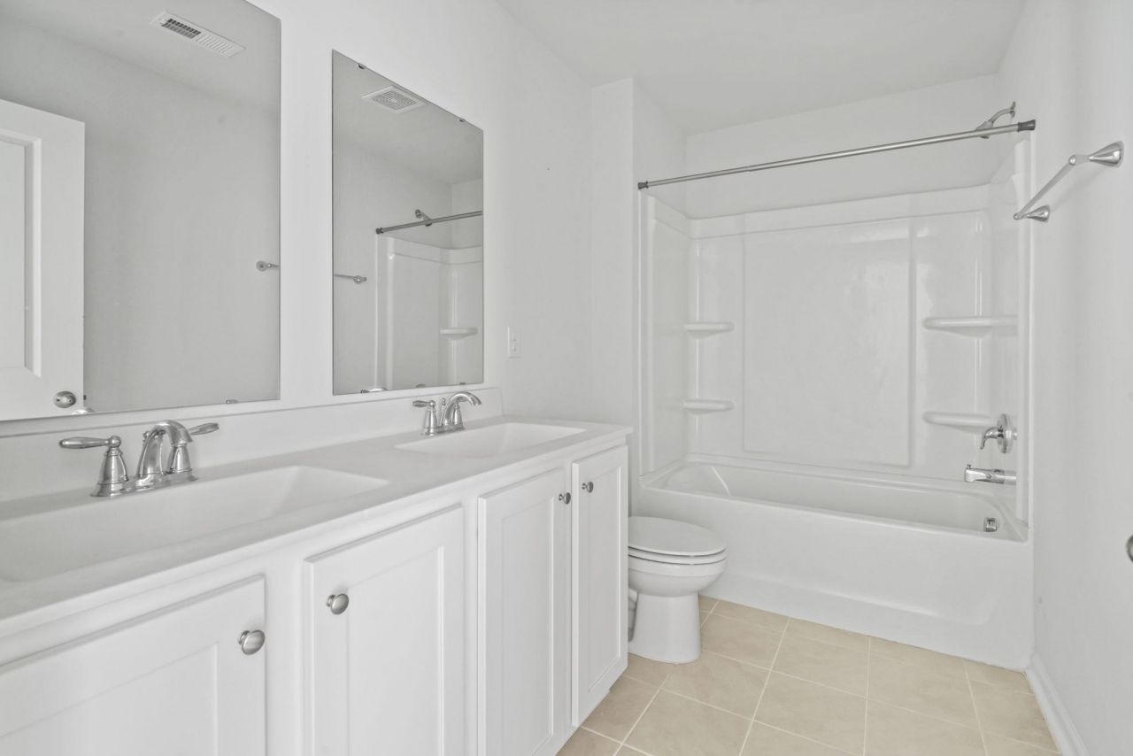 543 Meadowgrass Ct. Photo 19