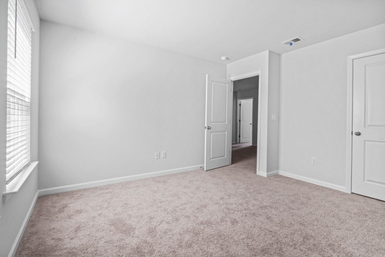 543 Meadowgrass Ct. Photo 23