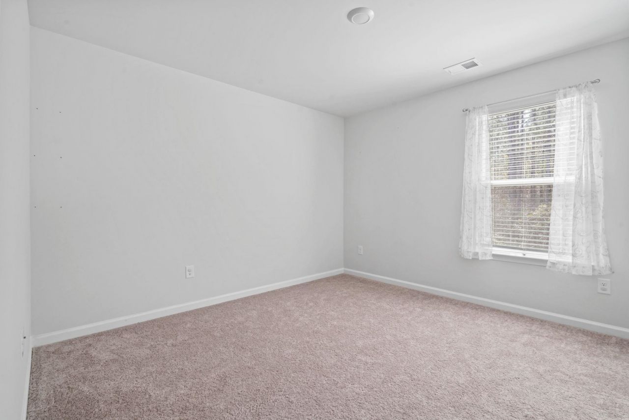 543 Meadowgrass Ct. Photo 24