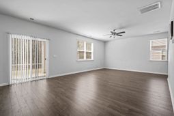 543 Meadowgrass Ct. photo 4