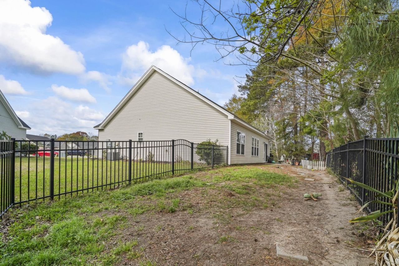 785 Rambler Ct. Photo 27