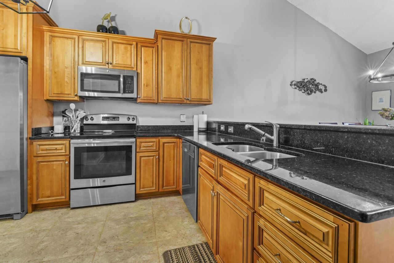 785 Rambler Ct. Photo 7