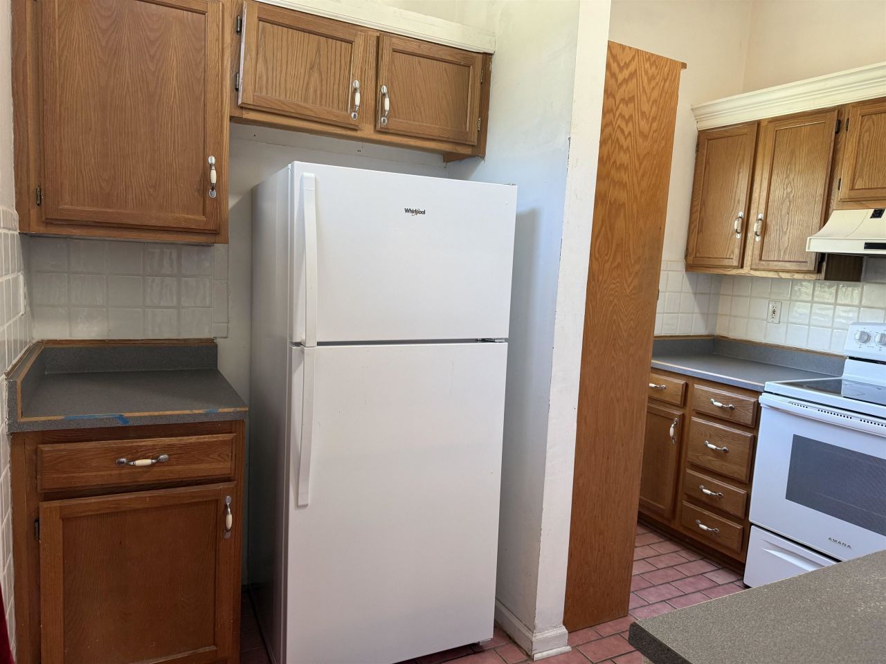 9590 Kings Rd. Photo 8