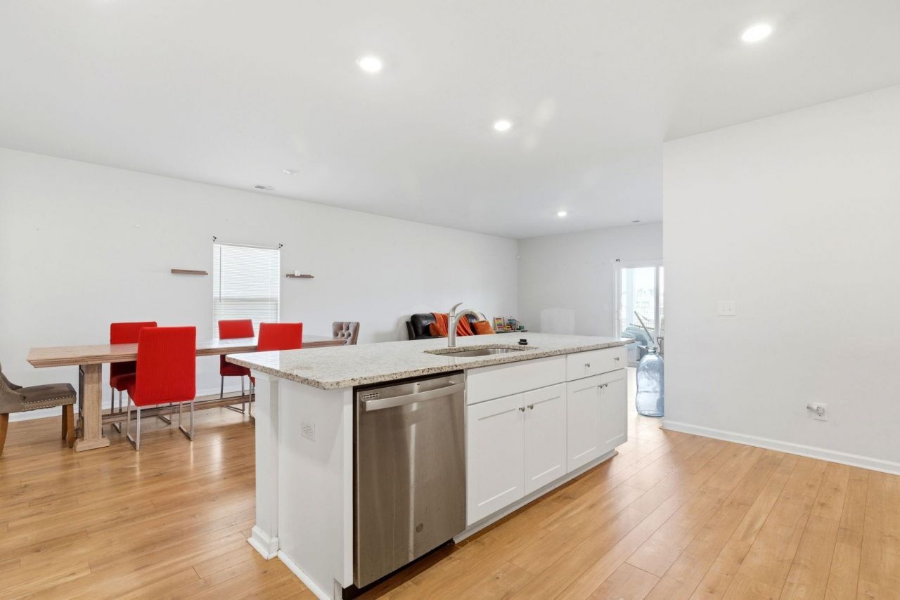 723 Joywood Dr. Photo 13