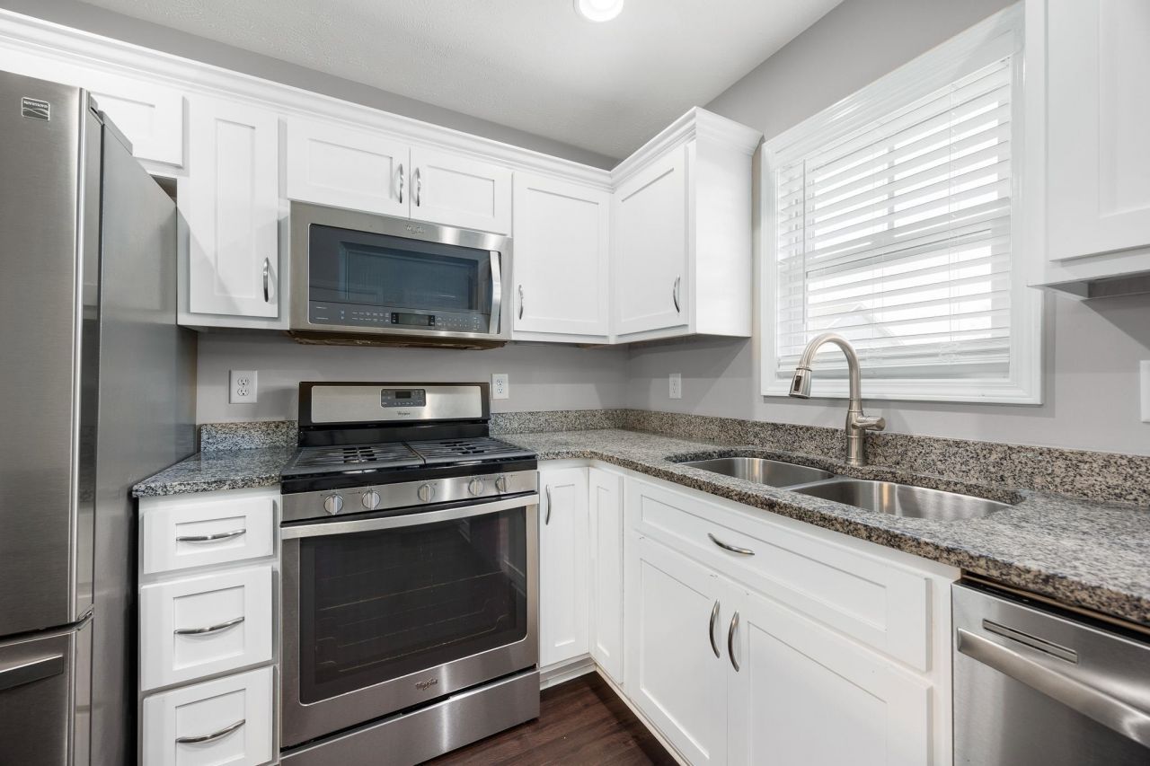 3124 Slade Dr. Photo 10