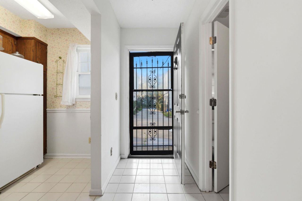 2309 Withers Dr.  Photo 4