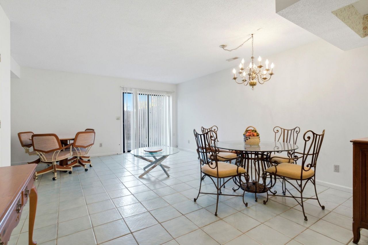 2309 Withers Dr.  Photo 7