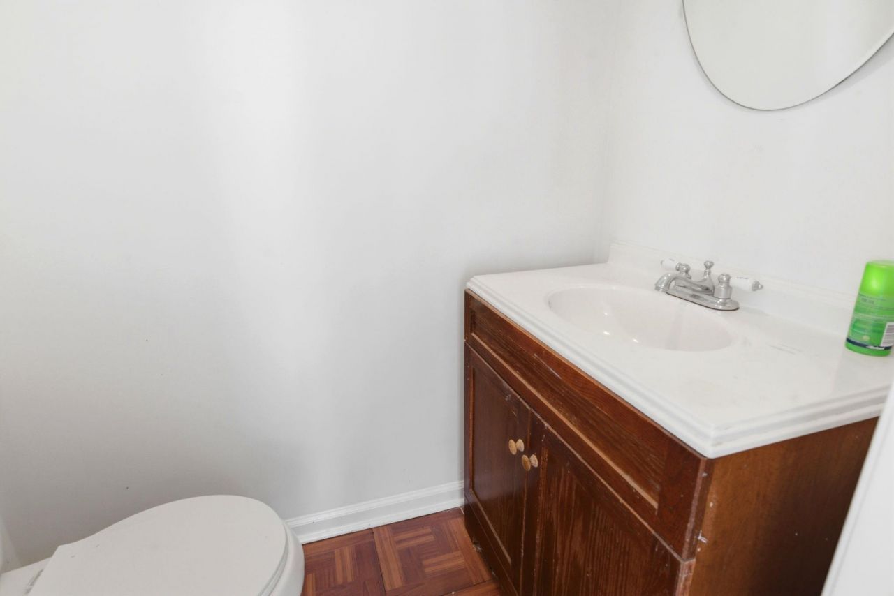 2309 Withers Dr.  Photo 9