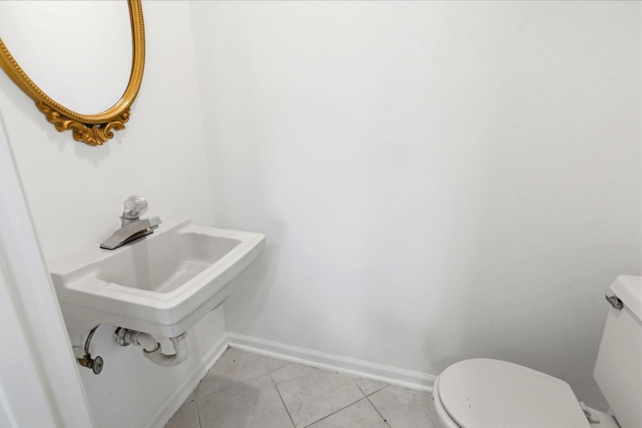 2309 Withers Dr.  Photo 9