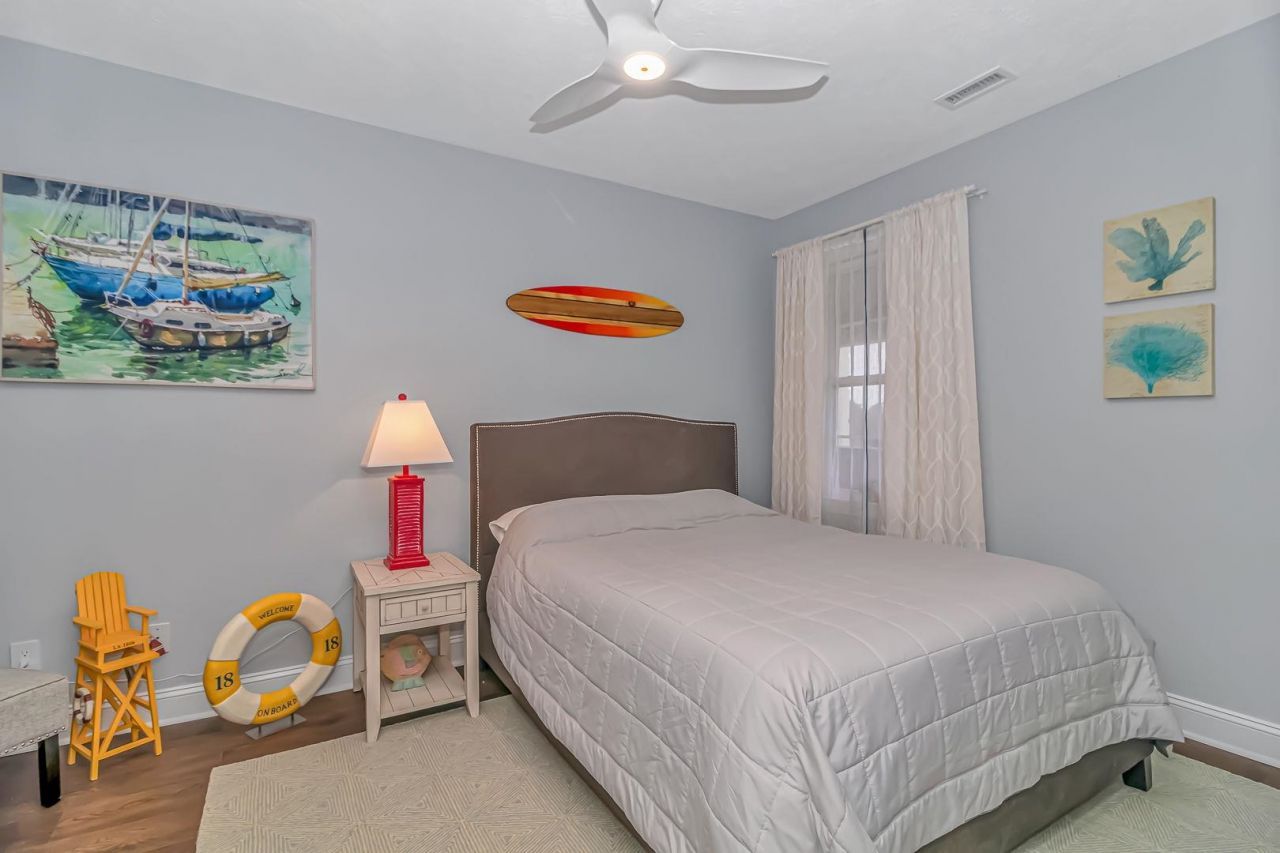 121 Waypoint Ridge Ave. Photo 16