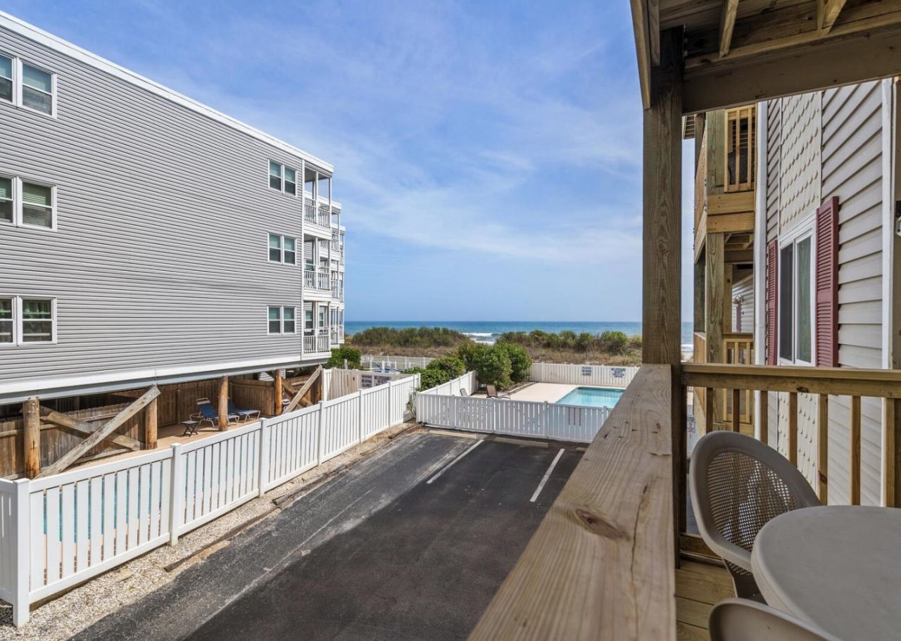 4305 S Ocean Blvd. Photo 11