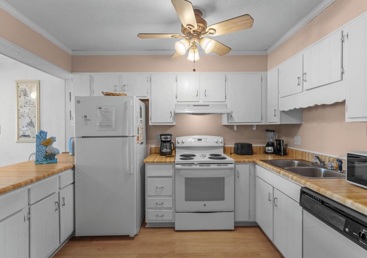 4305 S Ocean Blvd. Photo 14