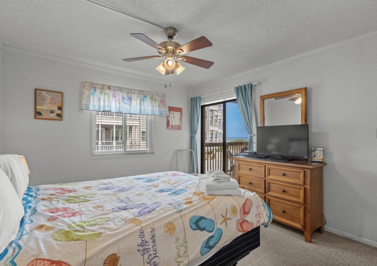 4305 S Ocean Blvd. Photo 17