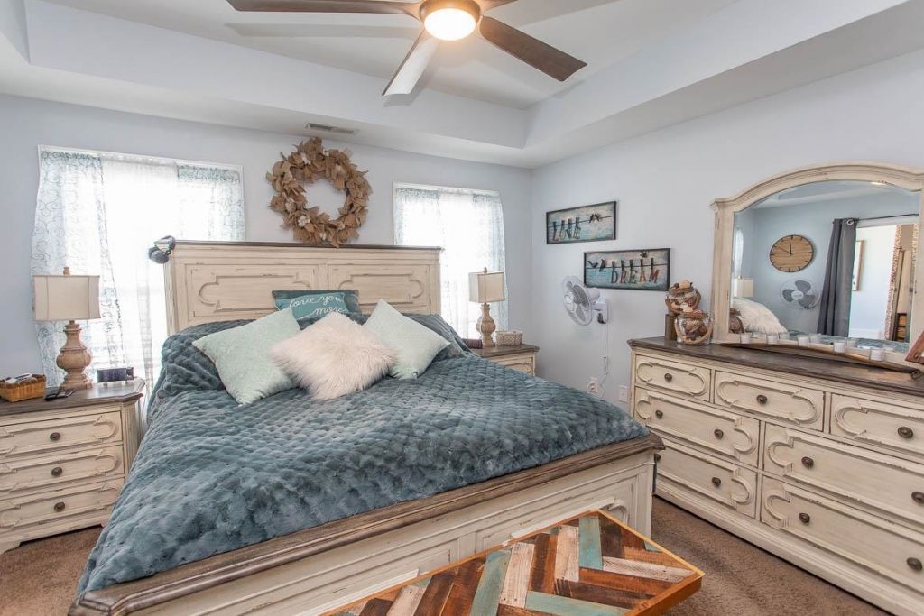 242 Blue Jacket Dr. Photo 18