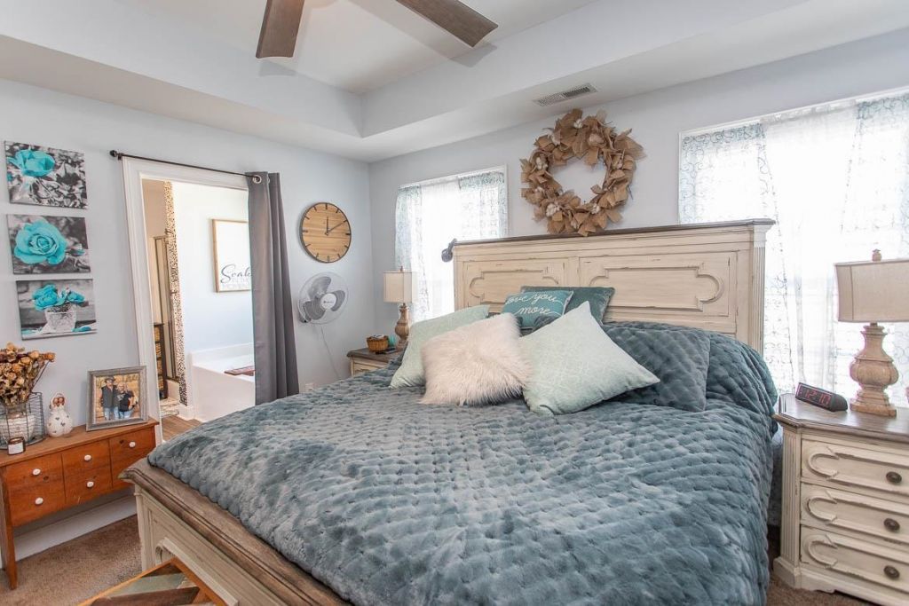 242 Blue Jacket Dr. Photo 19