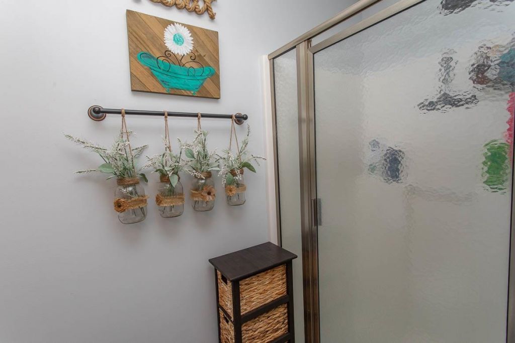 242 Blue Jacket Dr. Photo 28