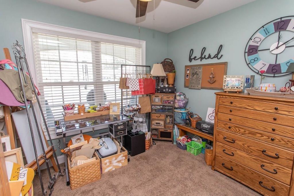 242 Blue Jacket Dr. Photo 35