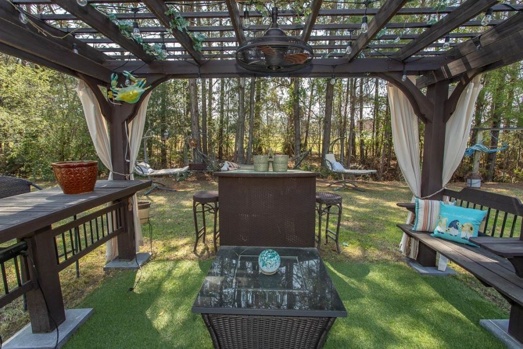 242 Blue Jacket Dr. Photo 43