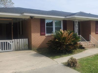 102 N Hazel Ave. , Andrews, SC 29510