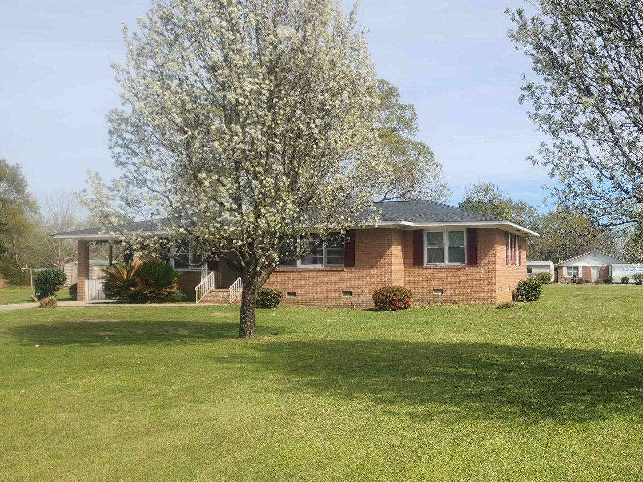 102 N Hazel Ave.  Photo 15