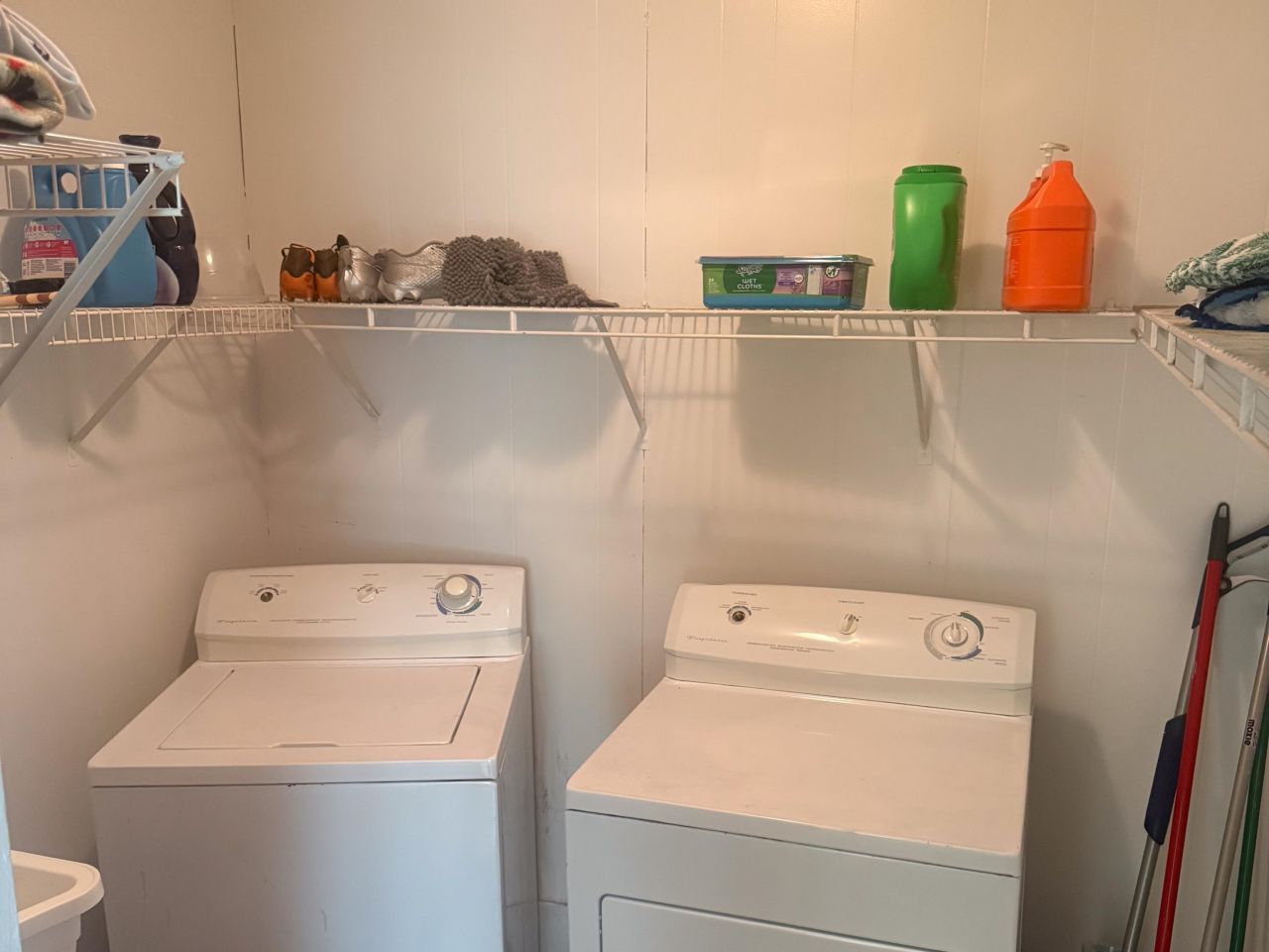 102 N Hazel Ave.  Photo 37