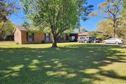 1707 Sherwood Dr. photo 4