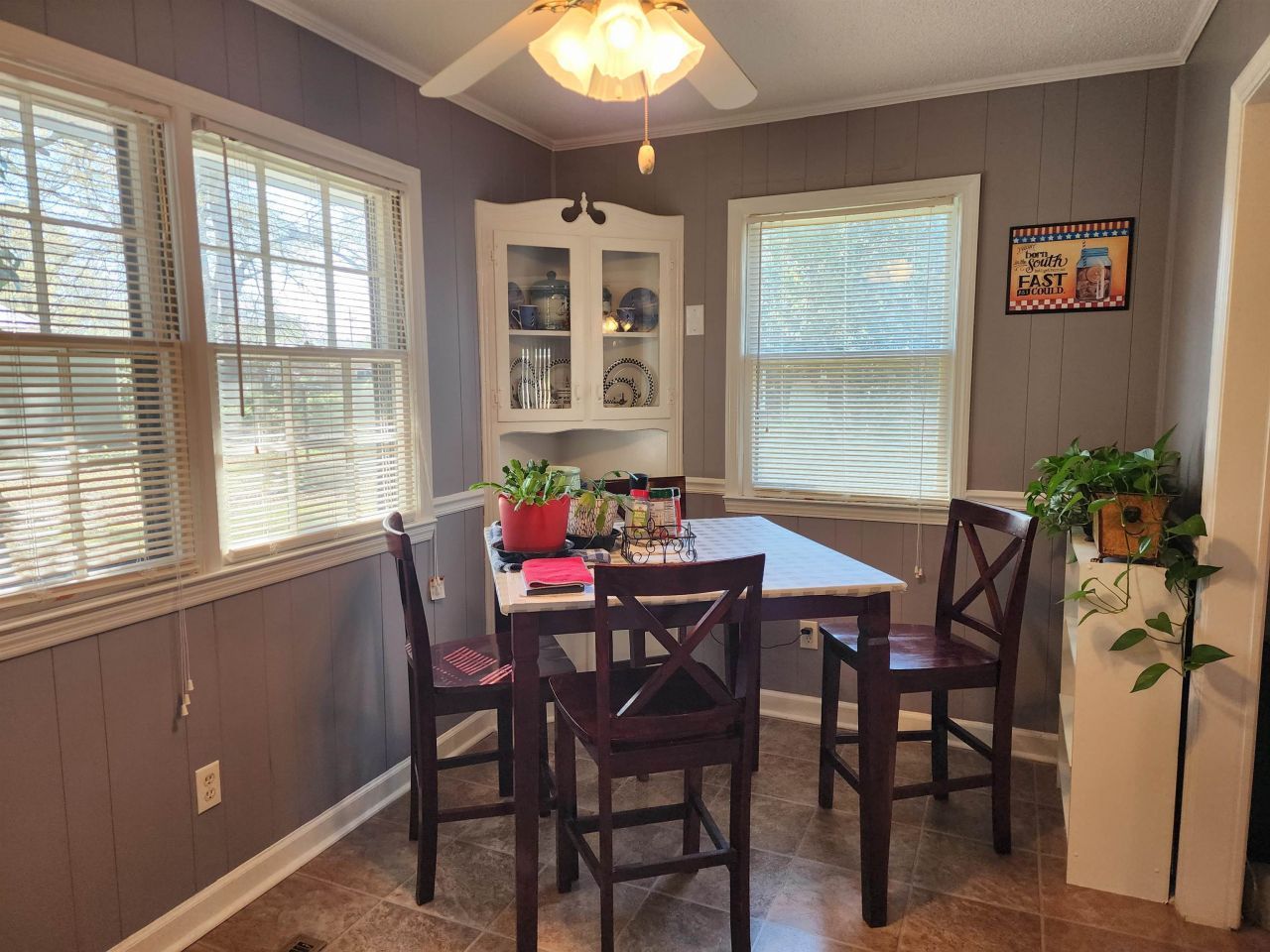 1707 Sherwood Dr. Photo 37