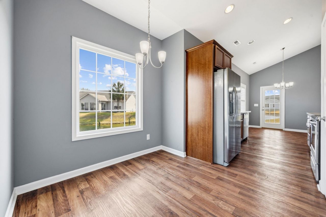 309 Oak Crest Circle Photo 15