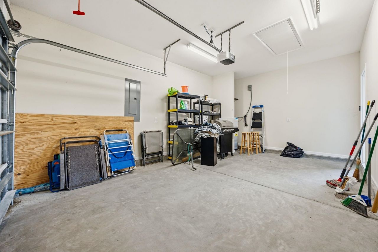 309 Oak Crest Circle Photo 36