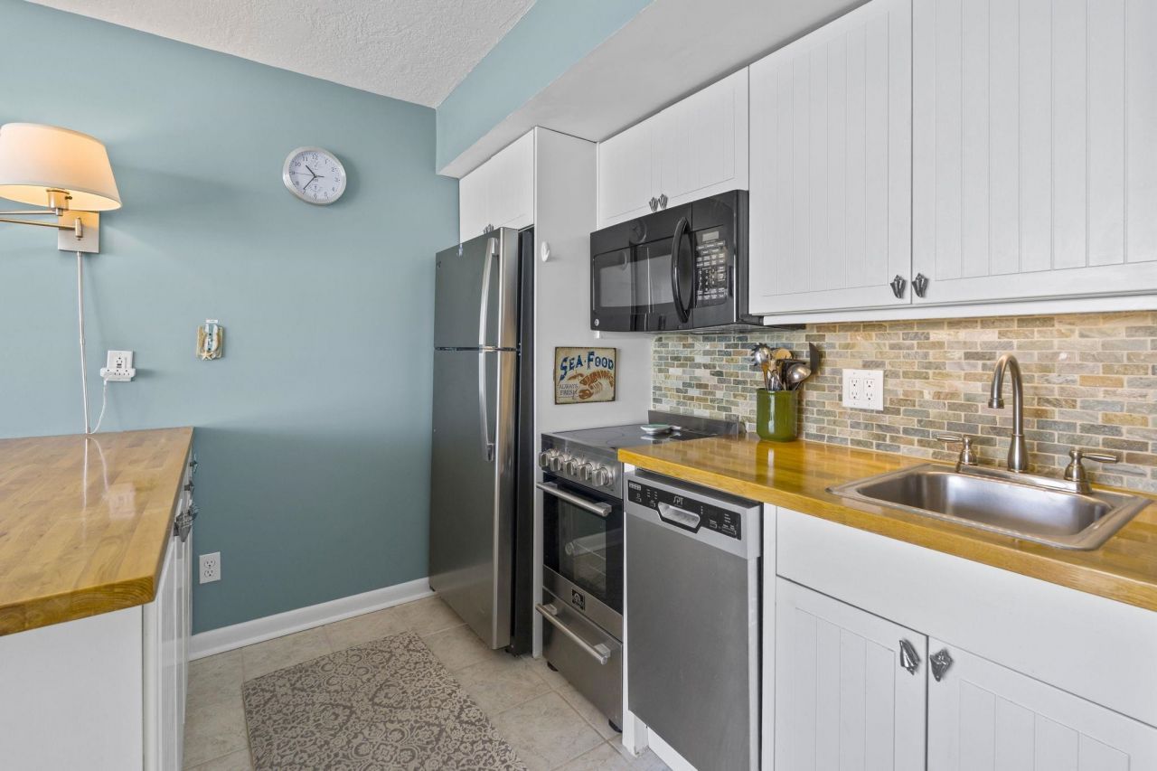 5523 North Ocean Blvd.  Photo 15