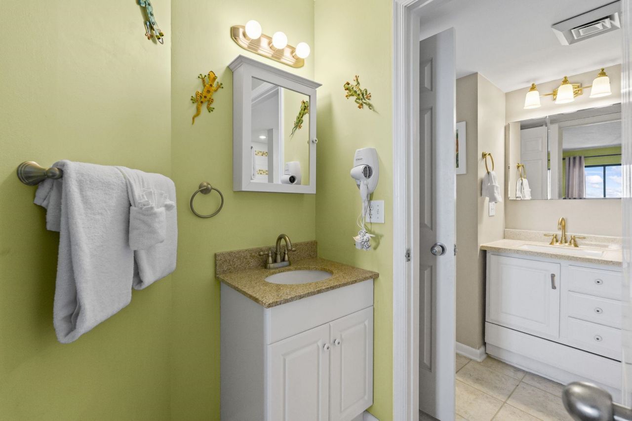 5523 North Ocean Blvd.  Photo 23