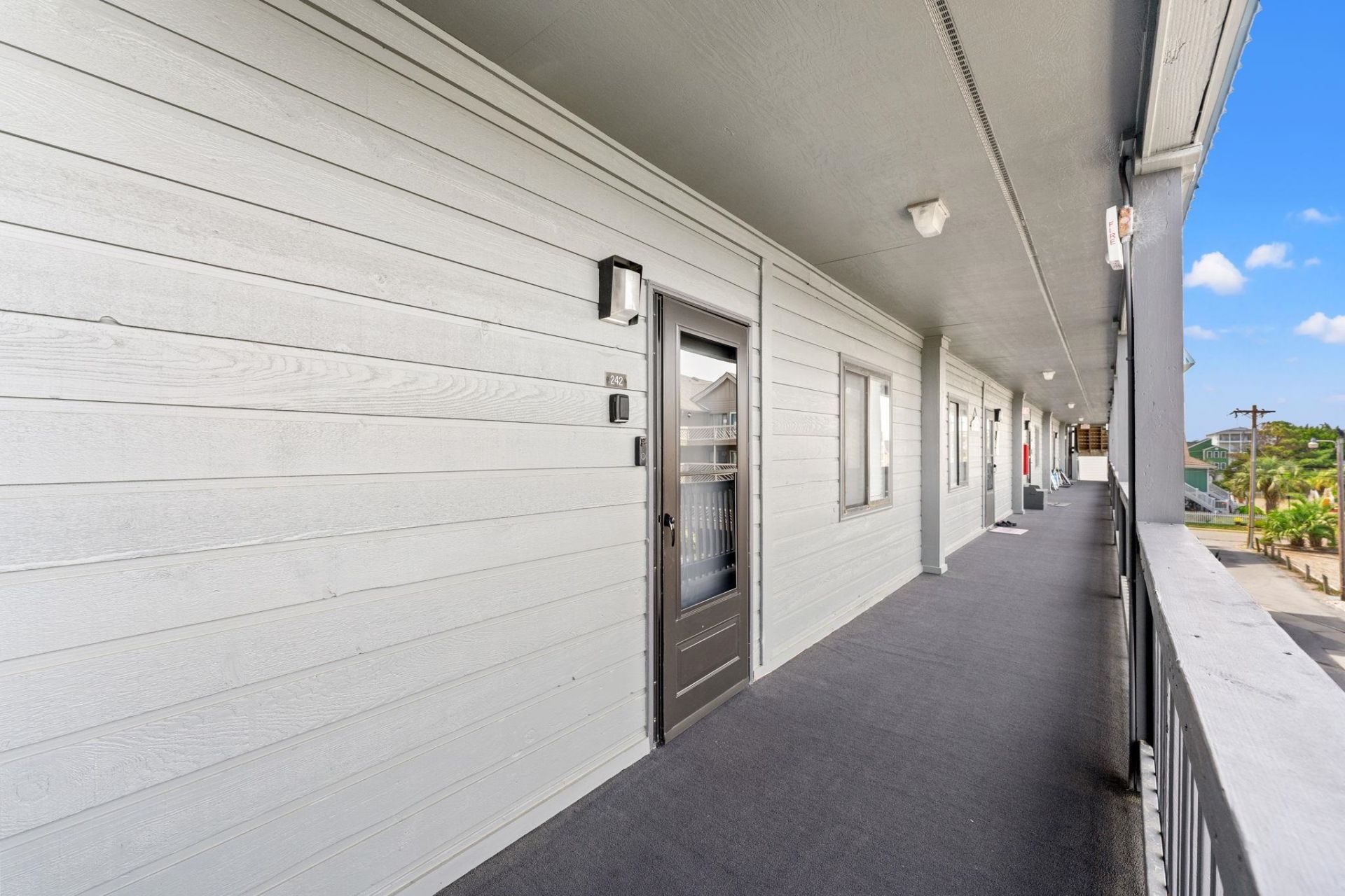 6001 N Ocean Blvd. Photo 22