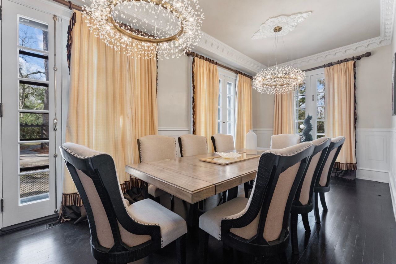 1503 Elm St. Photo 11