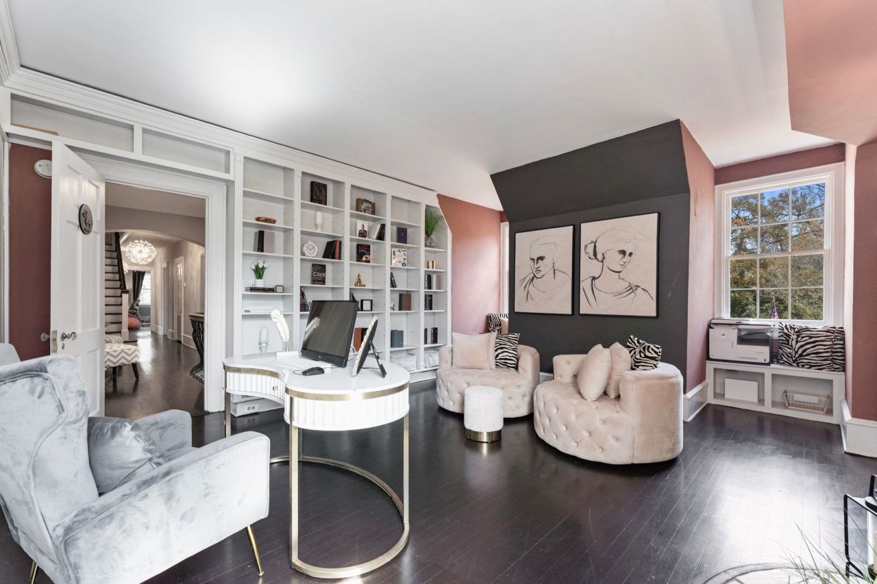 1503 Elm St. Photo 14