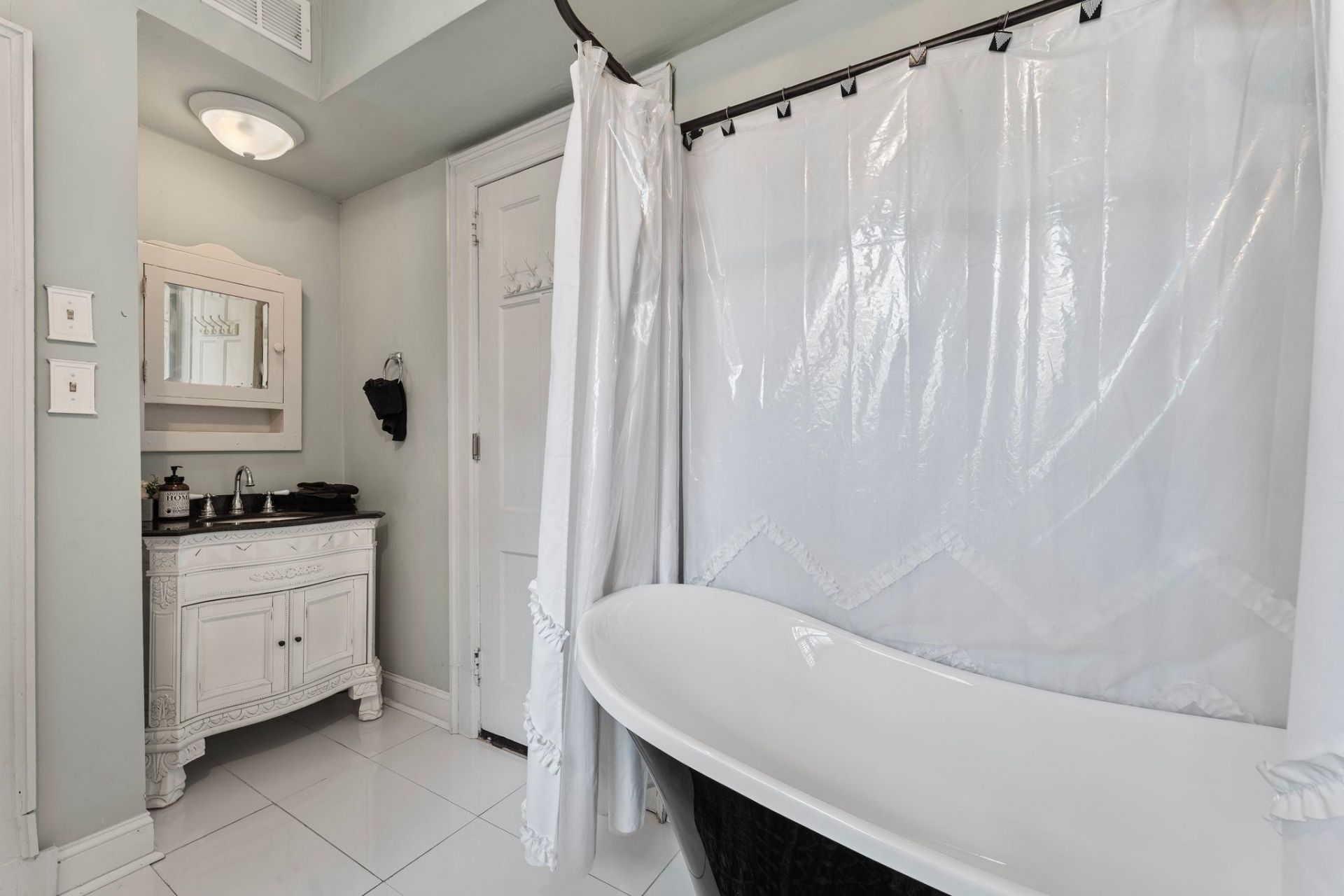 1503 Elm St. Photo 26