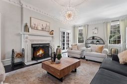 1503 Elm St. photo 4