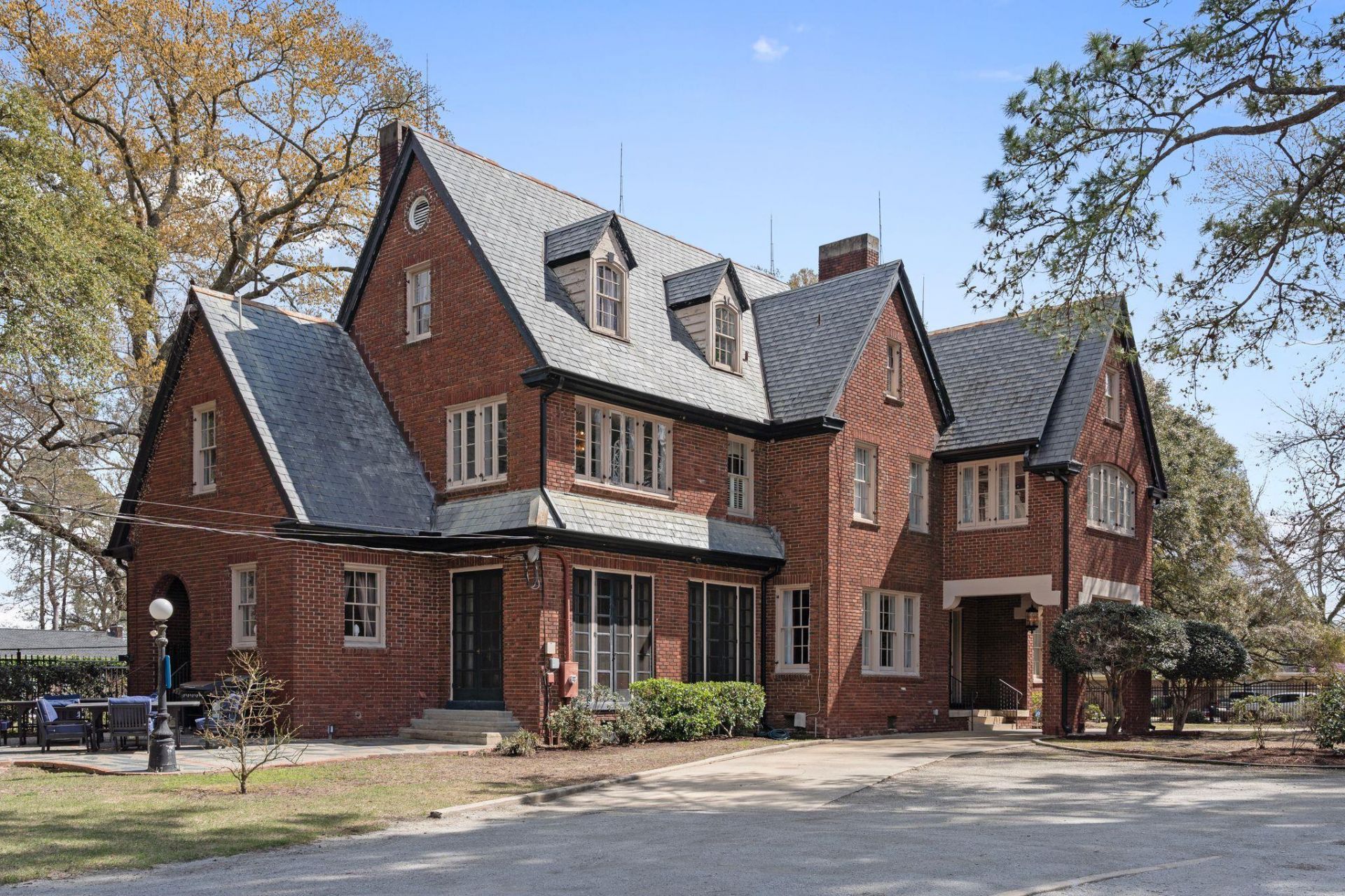 1503 Elm St. Photo 44