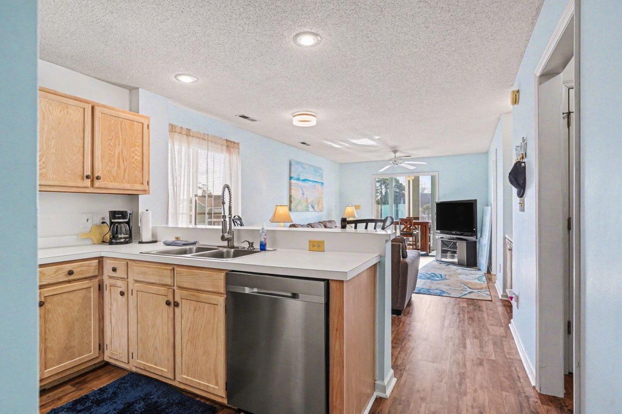 213 Landing Rd. Photo 7