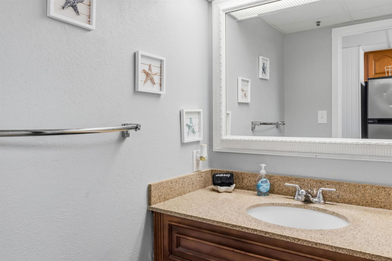 6804 N Ocean Blvd. Photo 16