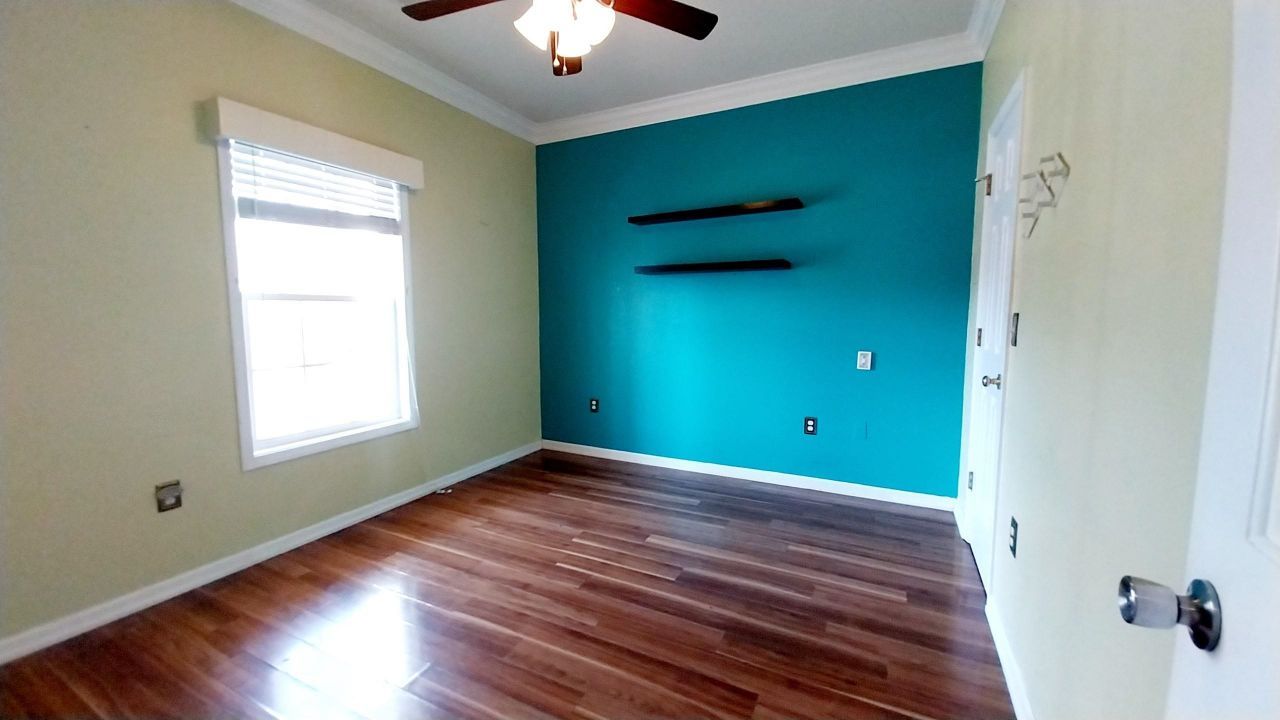 5852 Longwood Dr. Photo 10