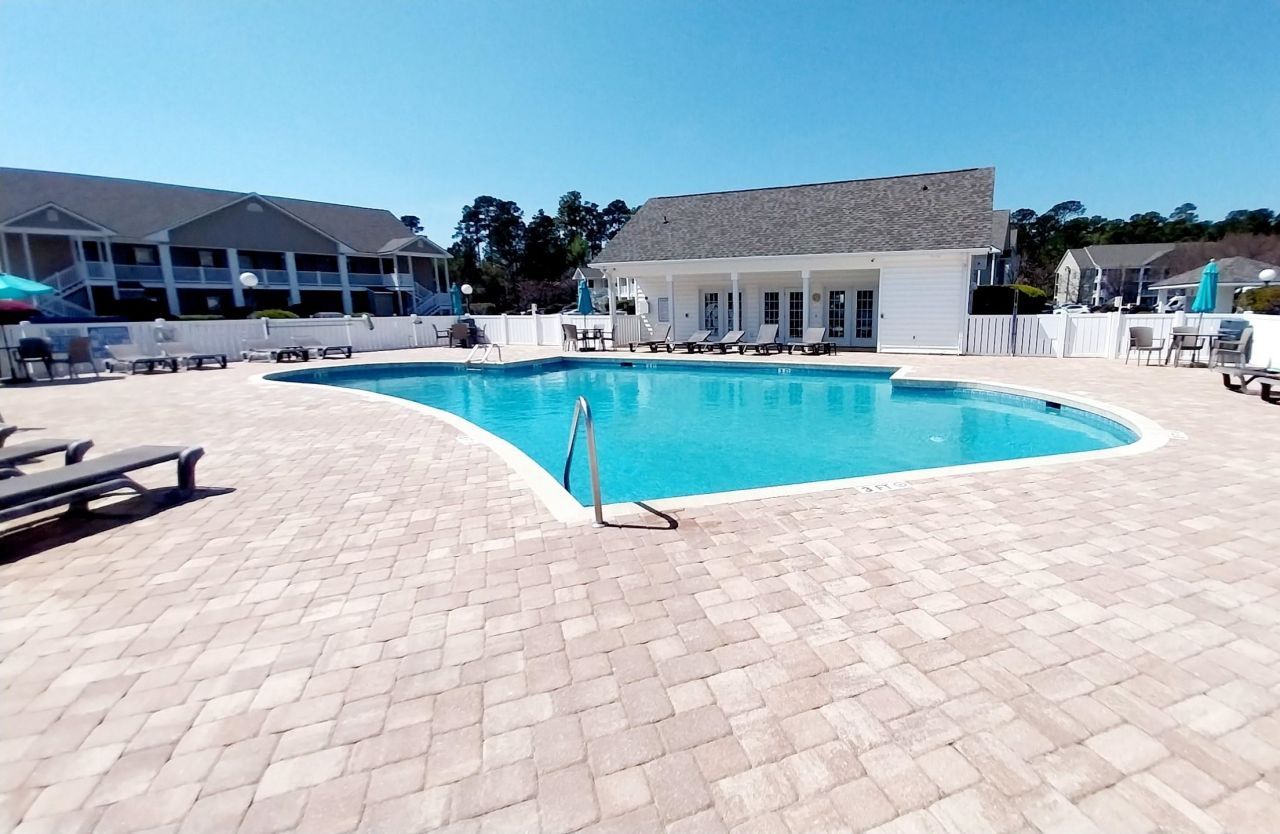 5852 Longwood Dr. Photo 15