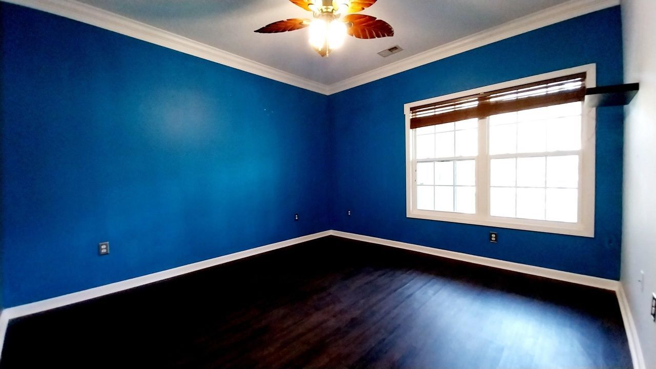 5852 Longwood Dr. Photo 6