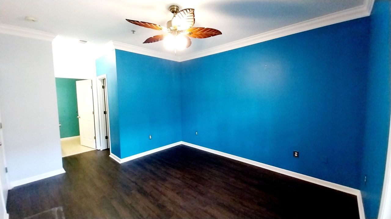 5852 Longwood Dr. Photo 7